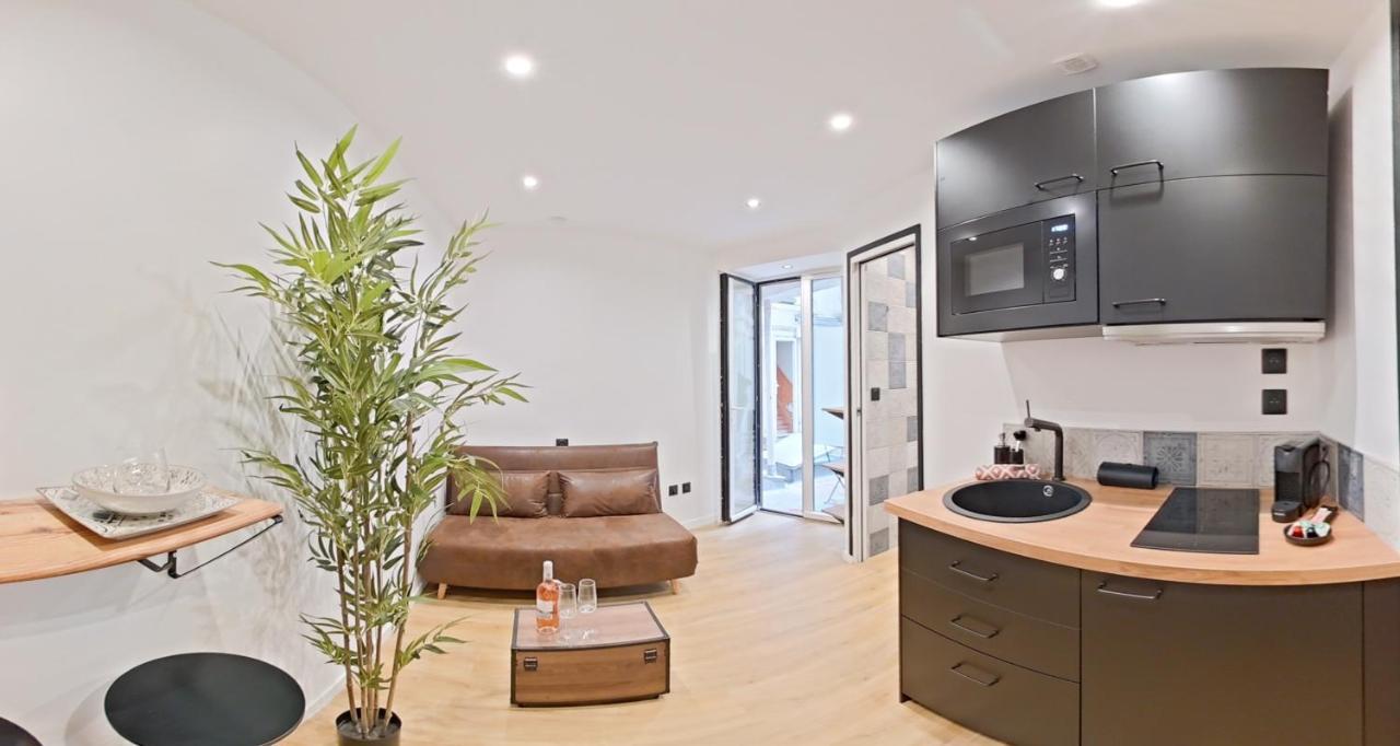 T1 Prestige Paris Montmartre Apartment Exterior photo